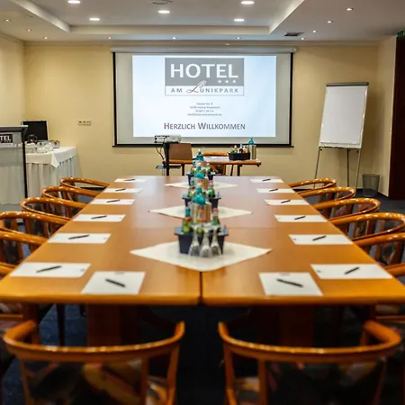 Am Lunikpark Hotel